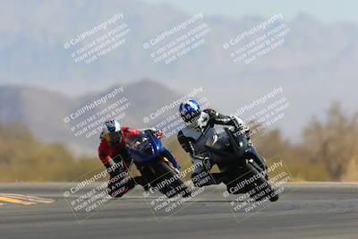 media/Apr-09-2023-SoCal Trackdays (Sun) [[333f347954]]/Turn 14 (1015am)/